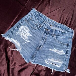 American Eagle Distressed Jean Shorts Size6